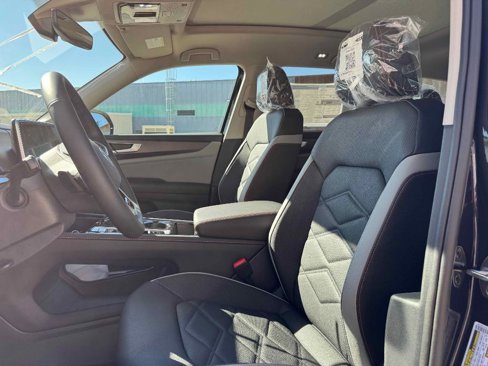 New 2025 Volkswagen Atlas Peak Edition SE image 12