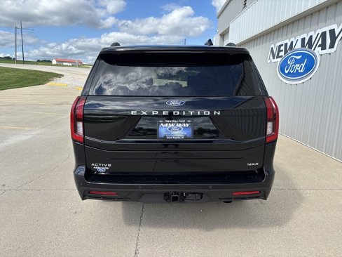 New 2025 Ford Expedition Max Active image 5