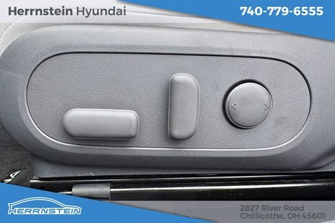 Certified 2024 Hyundai Kona Limited image 21