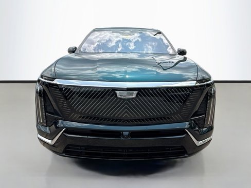 New 2026 Cadillac Vistiq Luxury image 2