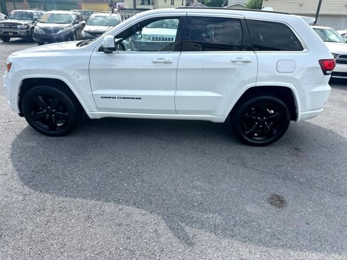 Used 2015 Jeep Grand Cherokee Altitude image 7