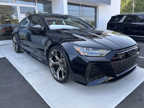 Used 2024 Audi RS 7 Performance image 1