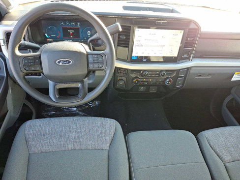 New 2025 Ford F350 XLT w/ Black Appearance Package image 9