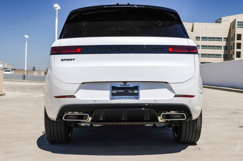 New 2025 Land Rover Range Rover Sport Dynamic SE image 5