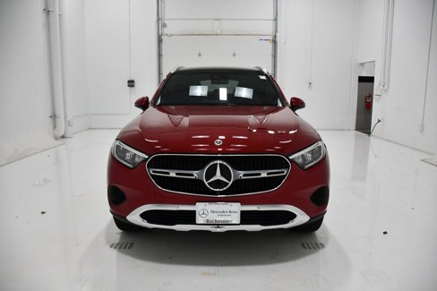 New 2025 Mercedes-Benz GLC 300 4MATIC image 2