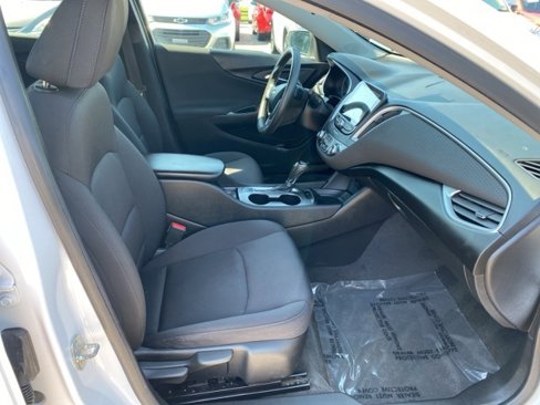 Used 2019 Chevrolet Malibu LS image 27