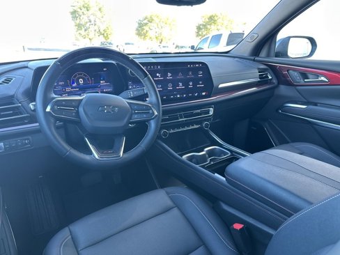 Used 2024 Chevrolet Traverse Z71 w/ Enhanced Driving Package image 11