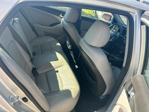 Used 2013 Kia Optima EX w/ Premium Pkg image 16