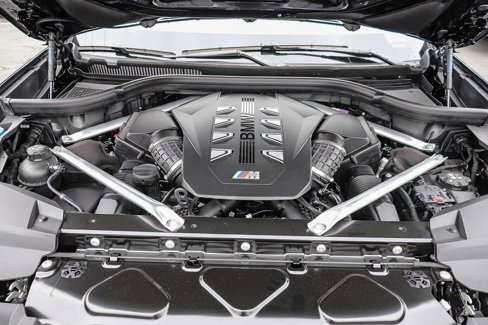 New 2026 BMW X7 M60i image 24