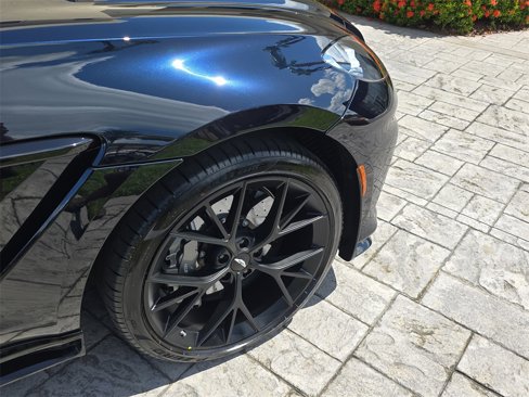 New 2025 Aston Martin DBX 707 image 9