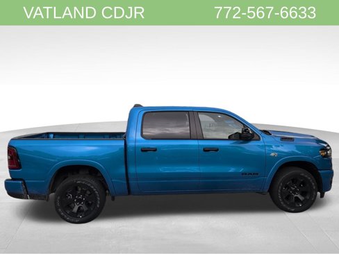 New 2026 RAM 1500 4x4 Crew Cab image 5