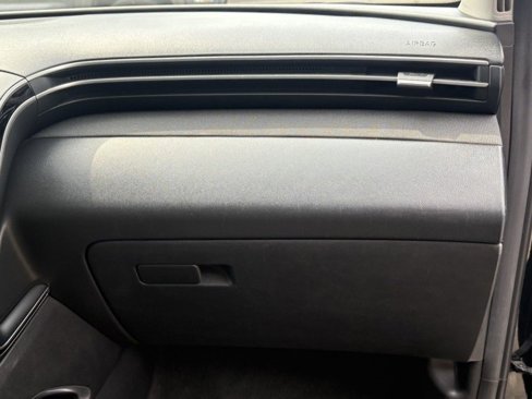Used 2023 Hyundai Tucson Limited image 30