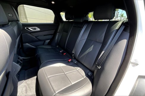 New 2026 Land Rover Range Rover Velar Dynamic SE image 10