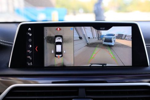 Used 2019 BMW M760i xDrive image 44