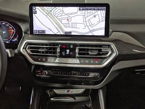 New 2025 BMW X4 M40i image 25