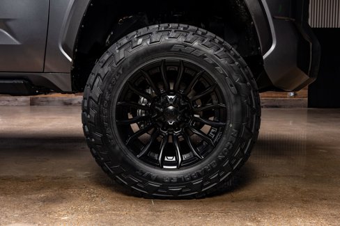 Used 2025 Toyota Tundra SR5 image 12