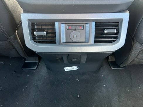 New 2026 Ford F250 Lariat w/ Chrome Package image 25