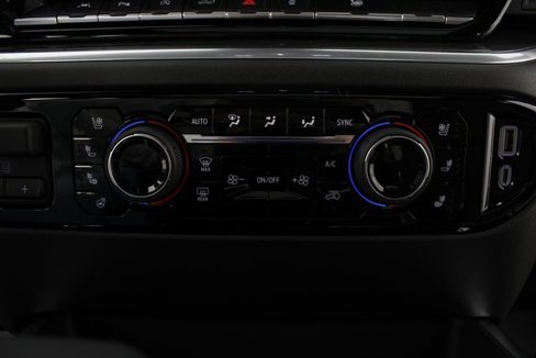 New 2026 Chevrolet Silverado 1500 High Country image 8