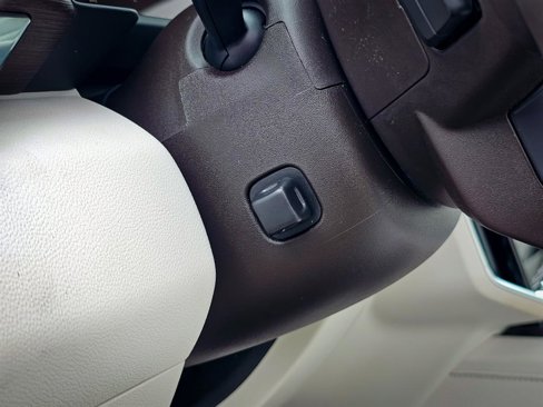 New 2026 GMC Acadia Denali w/ Super Cruise Package image 18