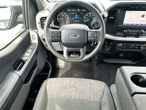Used 2023 Ford F150 XLT image 12