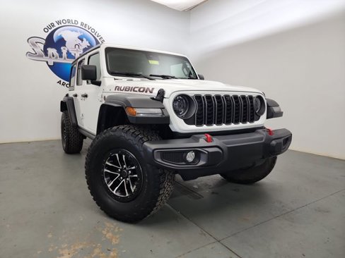 Used 2024 Jeep Wrangler Unlimited Rubicon w/ XTREMEE 35" Tire Package image 18