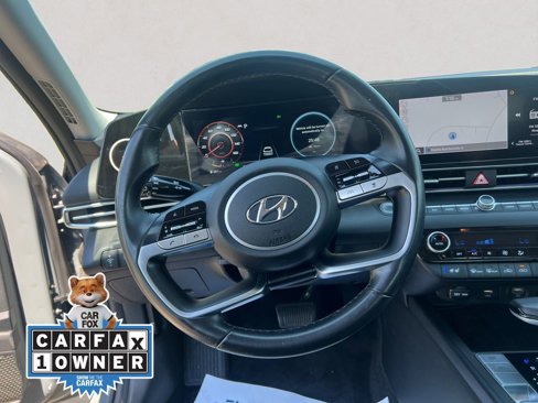 Used 2022 Hyundai Elantra Limited image 52