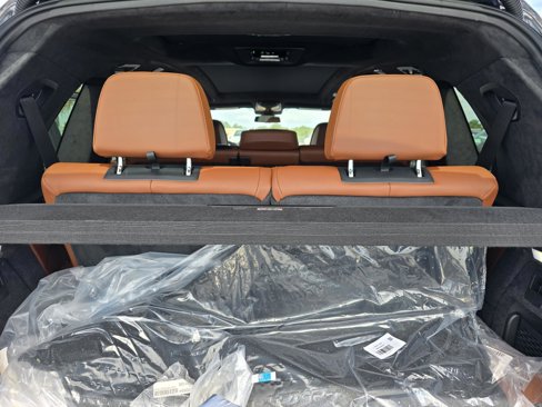 New 2026 BMW X7 M60i w/ Executive Package image 9