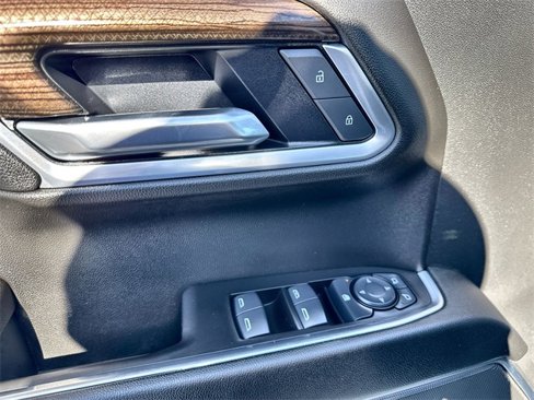 Used 2025 Chevrolet Silverado 1500 LT image 22