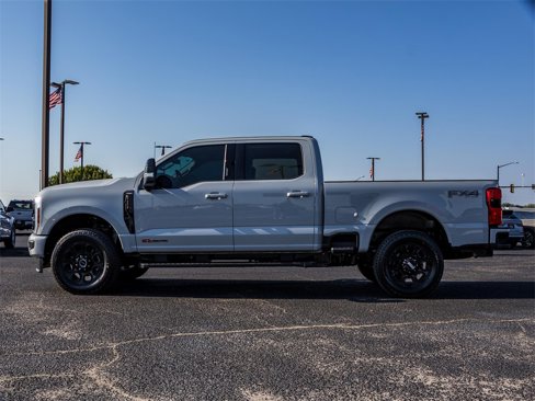 New 2026 Ford F250 Lariat w/ Black Appearance Package image 8