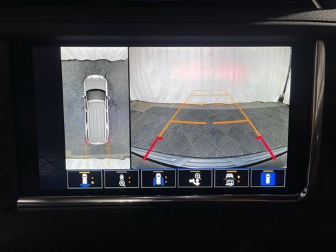 Used 2024 GMC Yukon Denali image 18