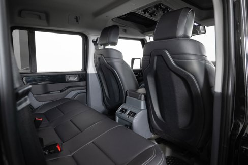 Used 2024 INEOS Grenadier Fieldmaster Edition image 23