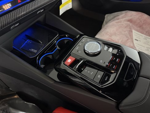 New 2026 BMW M5 w/ Carbon Package image 13