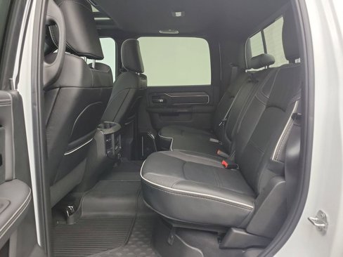Used 2025 RAM 3500 Limited image 10