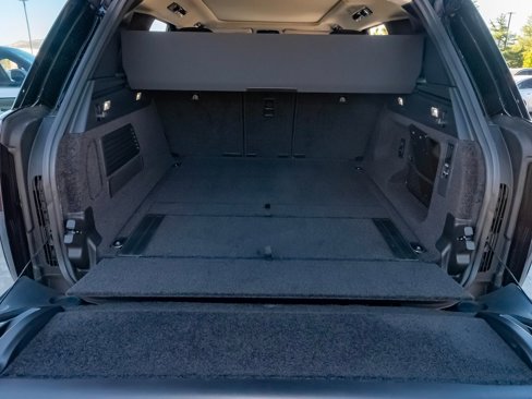 New 2025 Land Rover Range Rover SE image 51