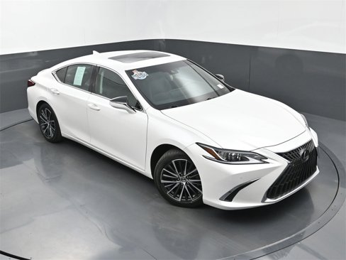 Used 2024 Lexus ES 350 w/ Premium Package image 34