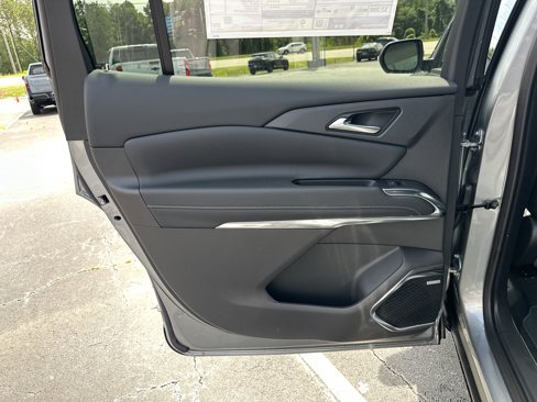 New 2025 Chevrolet Traverse LT w/ Enhanced Driving Package image 23