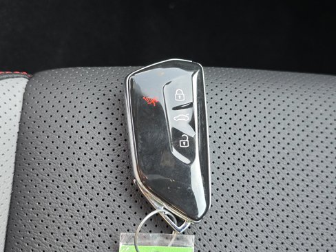 New 2025 Volkswagen GTI SE image 27