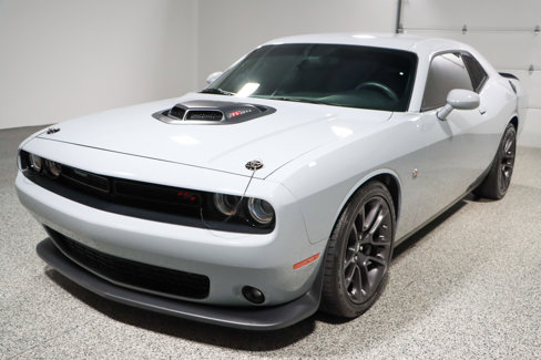 Used 2021 Dodge Challenger R/T Scat Pack w/ Shaker Package image 31