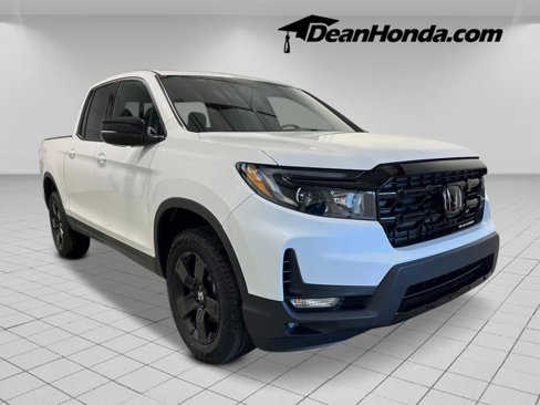 New 2025 Honda Ridgeline Black Edition image 8