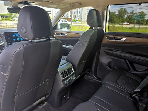 New 2026 Volkswagen Atlas SE image 26