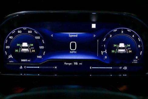 Used 2022 Chevrolet Suburban Premier image 24