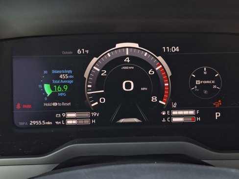 Used 2025 Toyota Tundra Platinum image 18