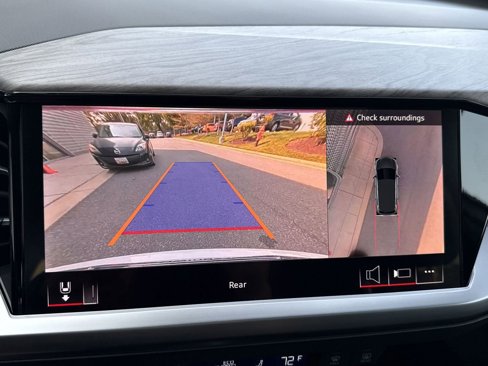 New 2025 Audi Q4 e-tron Prestige image 30