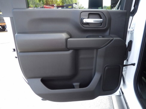 Used 2024 GMC Sierra 3500 Pro image 30