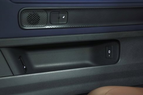New 2025 Volkswagen ID. Buzz Pro S image 26
