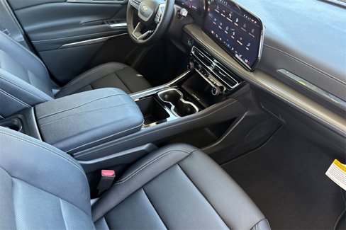 New 2026 Chevrolet Traverse LT w/ Driver Confidence Package image 15