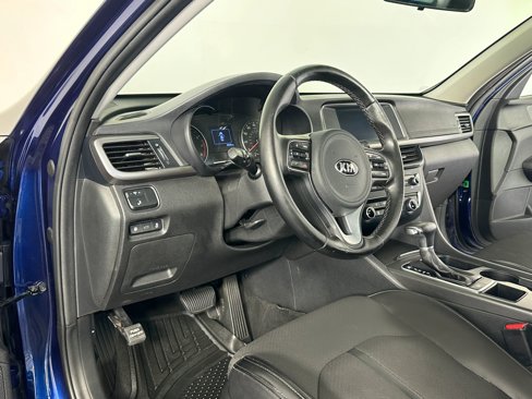Used 2018 Kia Optima S w/ Panoramic Sunroof Package image 34
