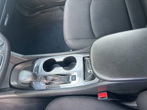 Used 2023 Chevrolet Malibu LS image 29
