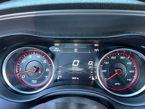 Used 2023 Dodge Charger SXT image 15