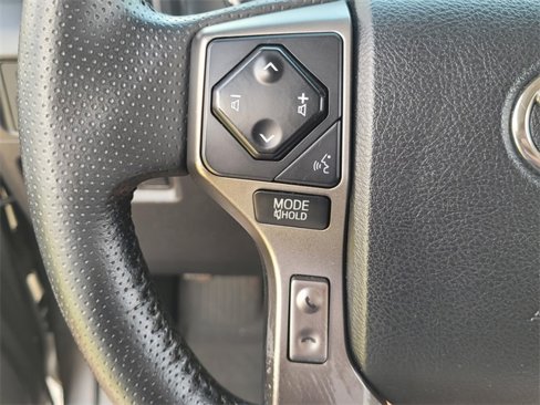 Used 2021 Toyota 4Runner Limited image 27